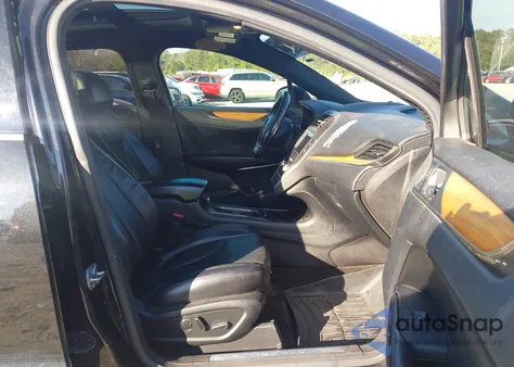 2015 Lincoln Mkc z USA, uszkodzony, nr VIN 5LMTJ2AH1FUJ09345